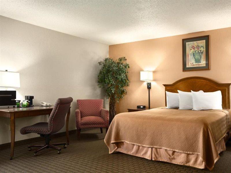 Travelodge By Wyndham Battle Creek Eksteriør billede